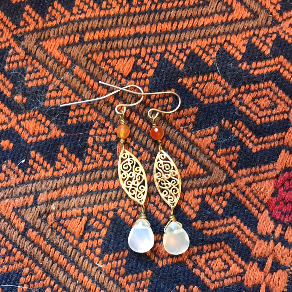 Gold Earrings With Gems Gold Earrings With Gems